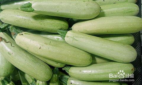 吃瓜西葫芦,揭秘瓜农的甜蜜生活与丰收喜悦