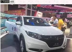 子强爱玩车吃瓜,车迷瓜界双响炮，玩车吃瓜两不误