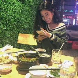 16岁的妹子吃瓜,16岁少女的瓜田奇遇记  第3张